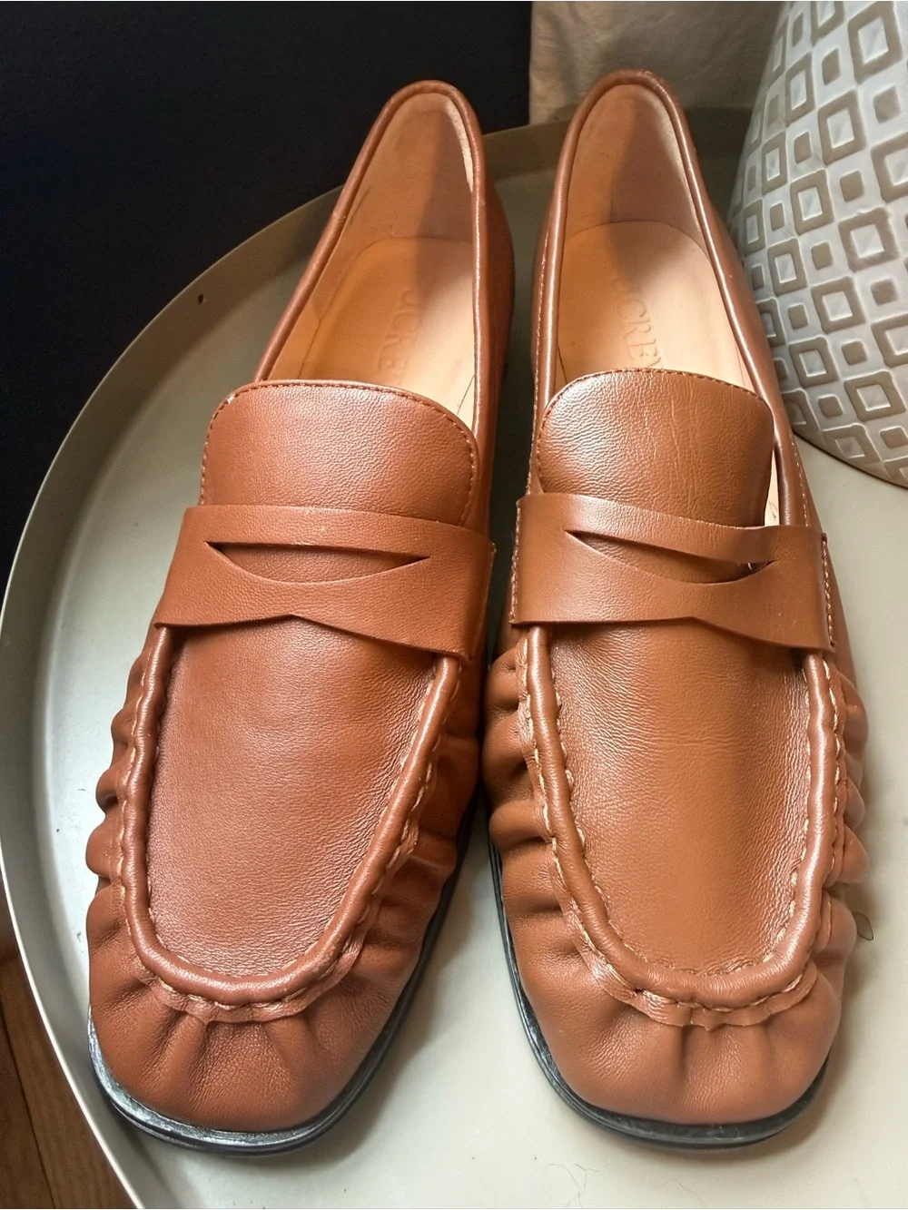 J Crew 9 Ruched Leather Loafer Saddle Camel Quiet Luxury Office Preppy Classic
